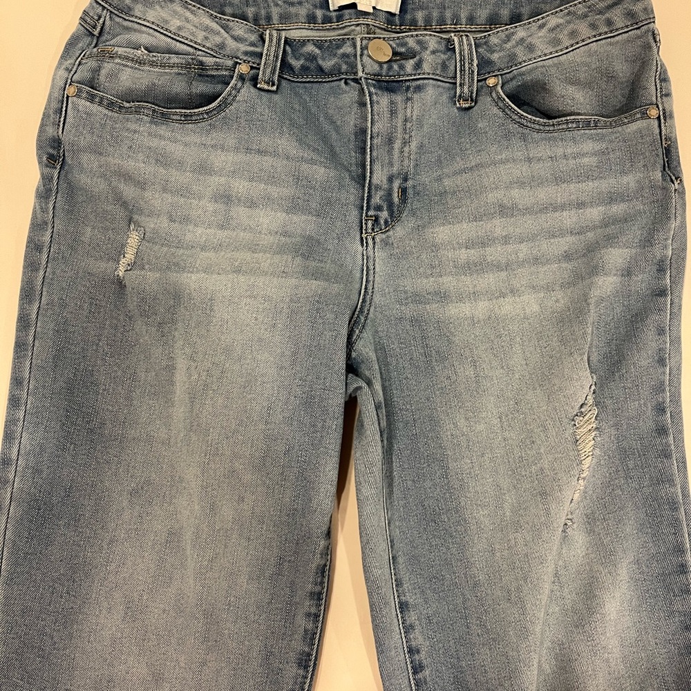 Women's Light Blue Jeans